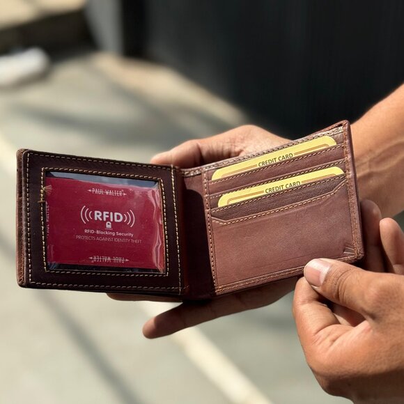 Men's Bifold Wallet with RFID Blocking, Hunter Leather Brown Wallet - Picture 3 of 8